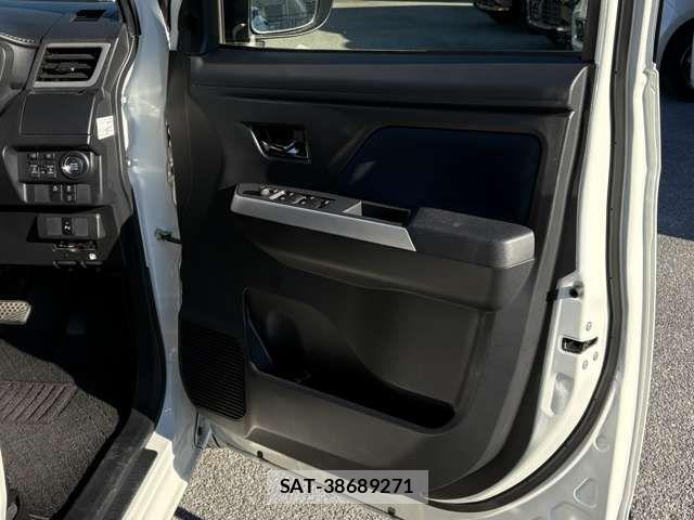Toyota ROOMY 2021-03 4600680-17