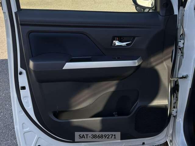 Toyota ROOMY 2021-03 4600680-18