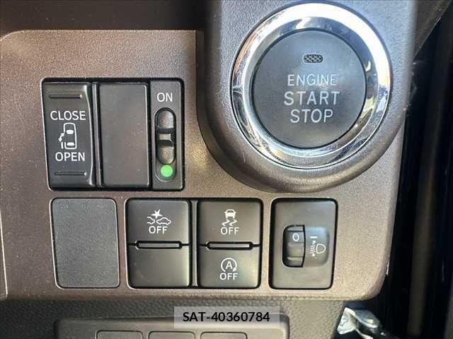 Toyota ROOMY 2017-09 4980720-2