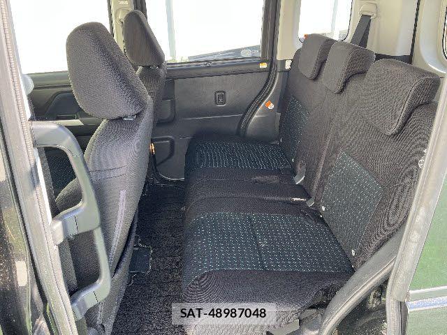 Toyota ROOMY 2022-10 5877131-12