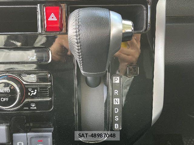 Toyota ROOMY 2022-10 5877131-19