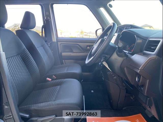 Toyota ROOMY 2017-04 5877297-12