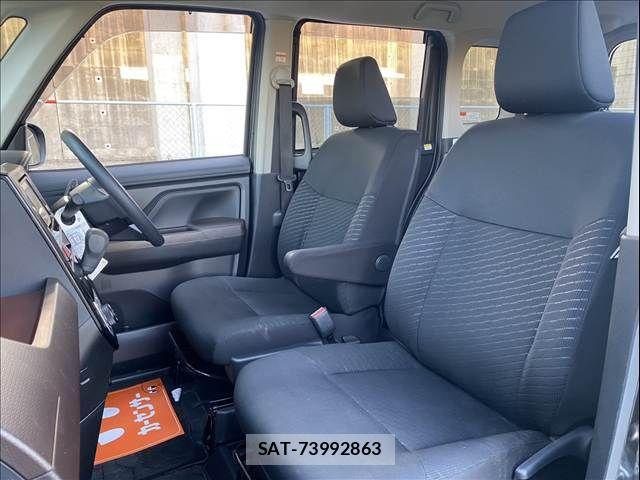 Toyota ROOMY 2017-04 5877297-13
