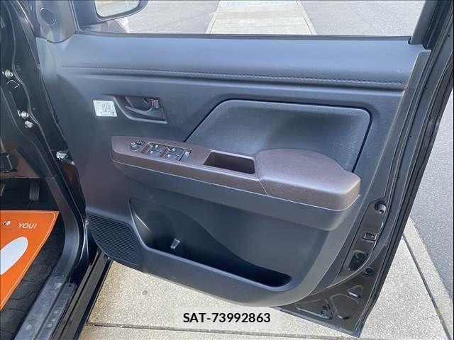 Toyota ROOMY 2017-04 5877297-17