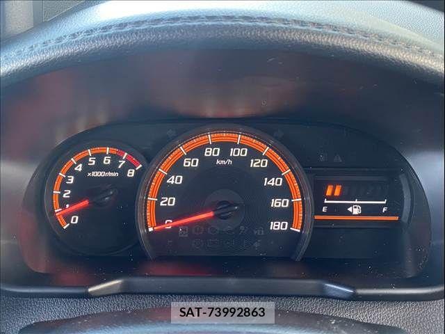 Toyota ROOMY 2017-04 5877297-22