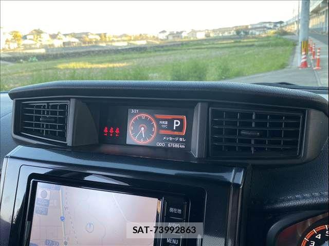 Toyota ROOMY 2017-04 5877297-23