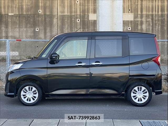 Toyota ROOMY 2017-04 5877297-5