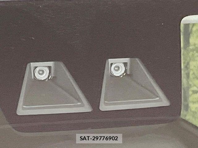 Toyota ROOMY 2022-10 5877252-5