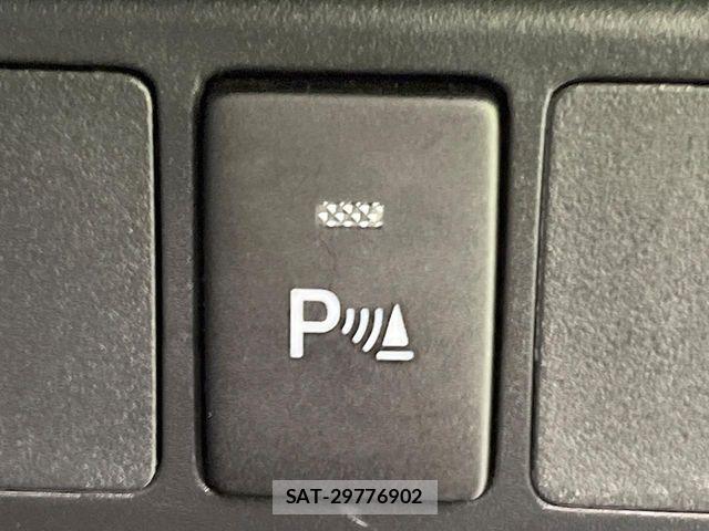 Toyota ROOMY 2022-10 5877252-6