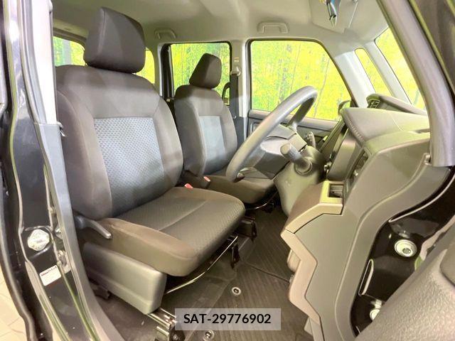 Toyota ROOMY 2022-10 5877252-7