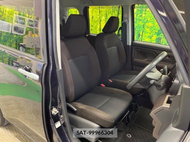 Toyota ROOMY 2022-06 5877247-7