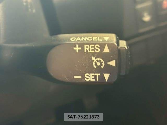 Toyota ROOMY 2017-01 5877205-5