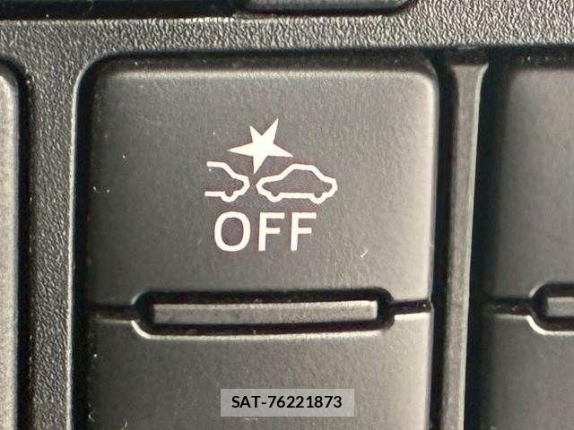 Toyota ROOMY 2017-01 5877205-6