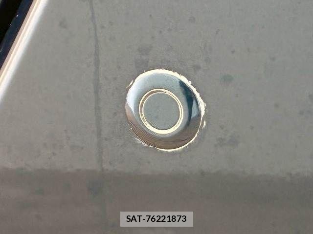 Toyota ROOMY 2017-01 5877205-7