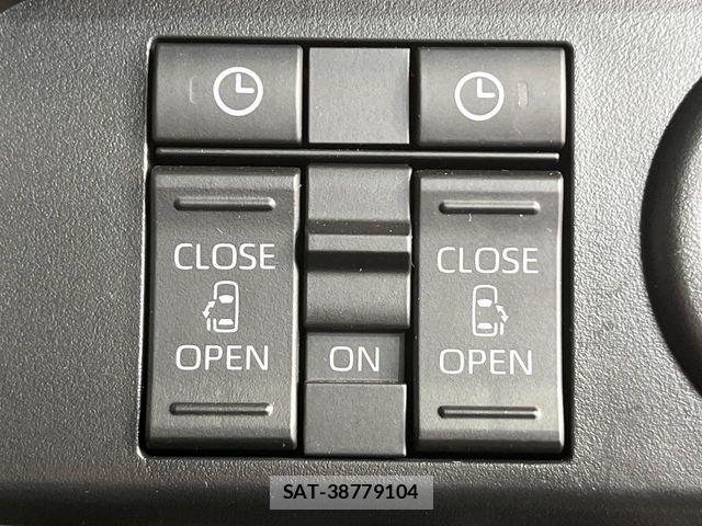 Toyota ROOMY 2024-08 6017210-5