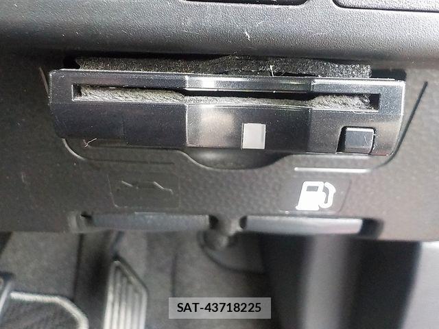 Toyota ROOMY 2019-02 6017349-19