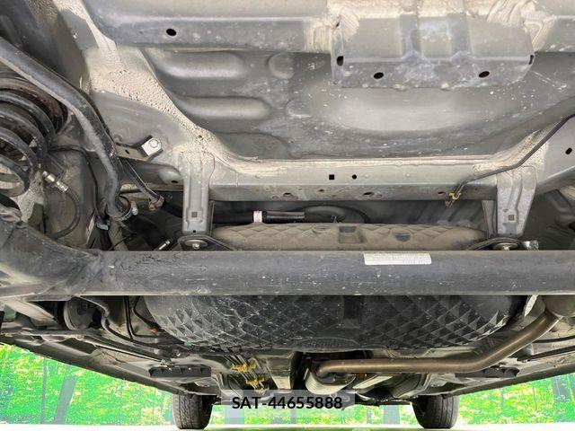 Toyota ROOMY 2017-03 6219083-18