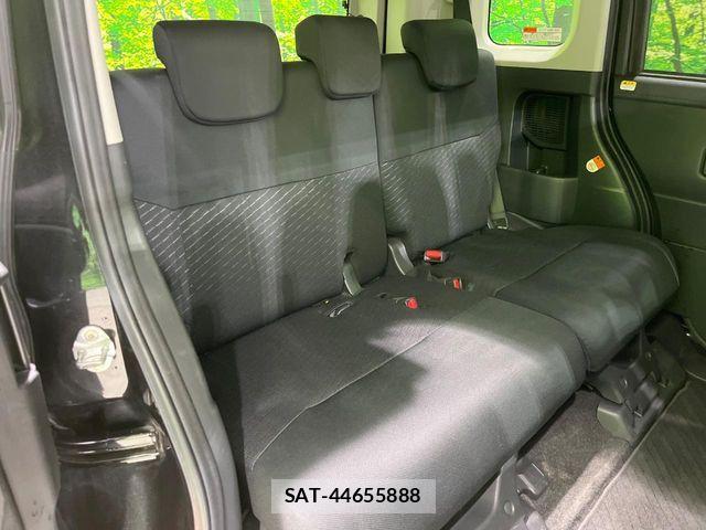 Toyota ROOMY 2017-03 6219083-8