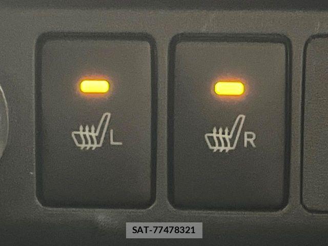 Toyota ROOMY 2025-01 6219038-3