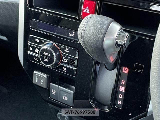 Toyota ROOMY 2026-03 6219031-22