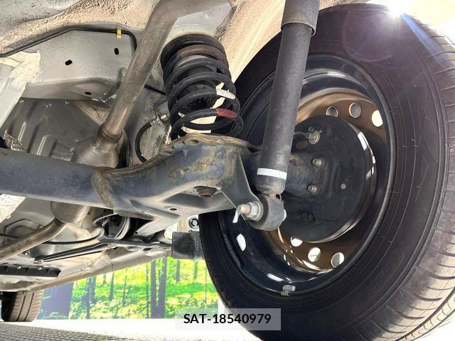 Toyota ROOMY 2020-09 6306217-19