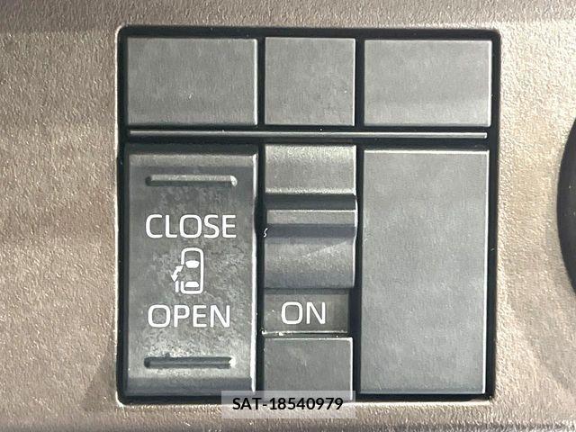 Toyota ROOMY 2020-09 6306217-4