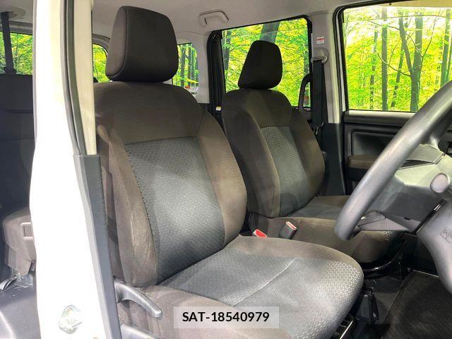 Toyota ROOMY 2020-09 6306217-7