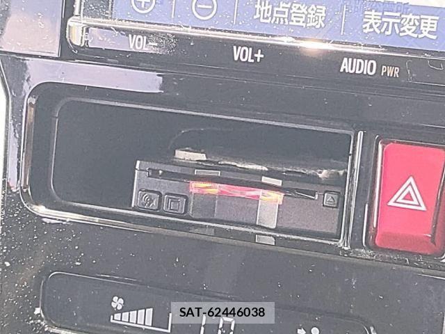 Toyota ROOMY 2020-12 6527414-18