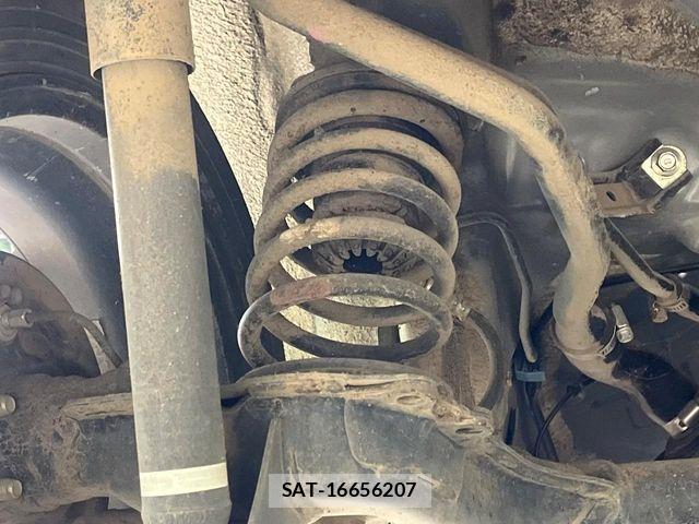 Toyota ROOMY 2017-06 6546683-19