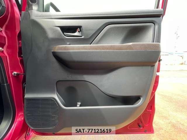 Toyota ROOMY 2018-01 6614499-18