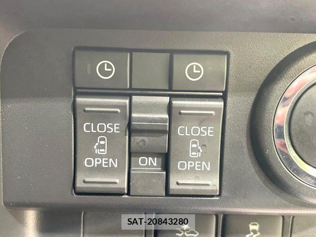 Toyota ROOMY 2022-04 6642364-2