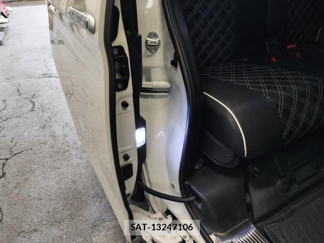 Toyota ROOMY 2022-03 6673413-11
