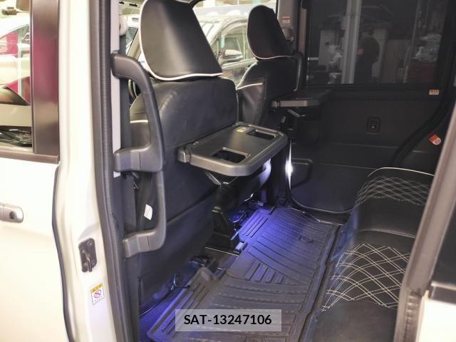 Toyota ROOMY 2022-03 6673413-23