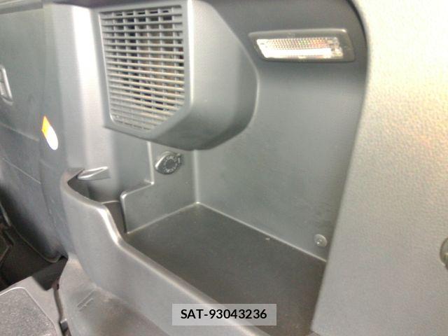 Toyota ROOMY 2018-11 6673439-10