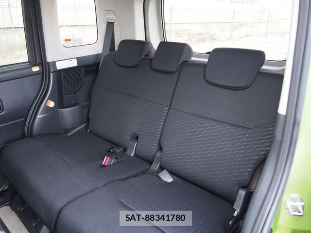 Toyota ROOMY 2017-07 6673441-6