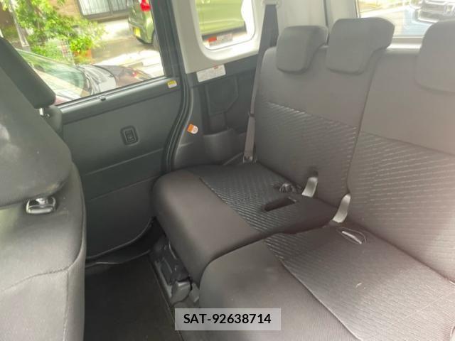 Toyota ROOMY 2019-05 6673443-11