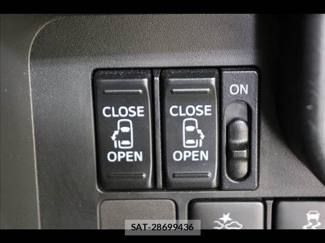 Toyota ROOMY 2018-12 6677797-4
