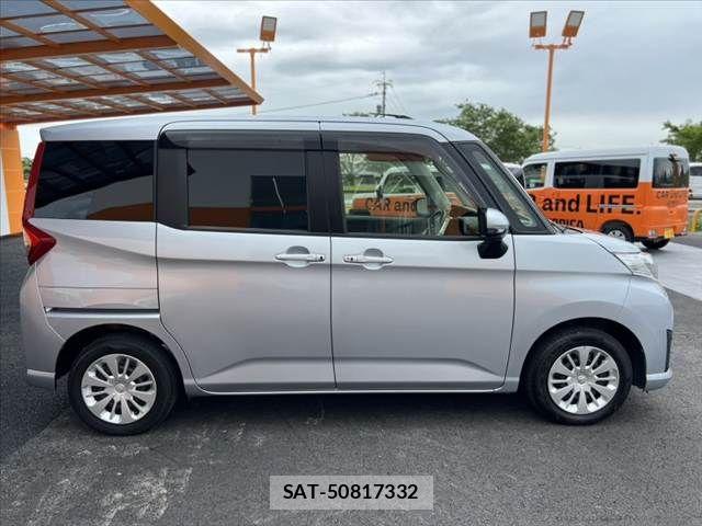 Toyota ROOMY 2017-02 6677803-11