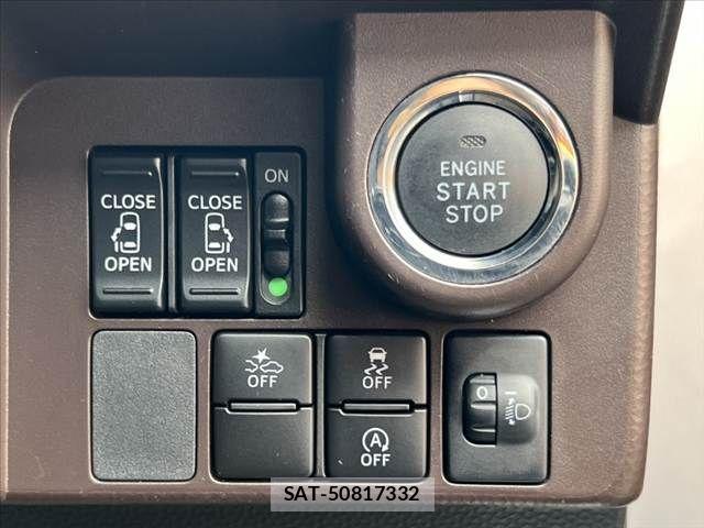 Toyota ROOMY 2017-02 6677803-4