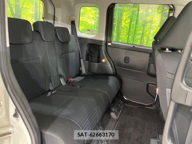 Toyota ROOMY 2022-05 6677777-9