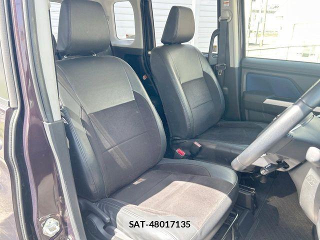Toyota ROOMY 2019-04 6682840-9
