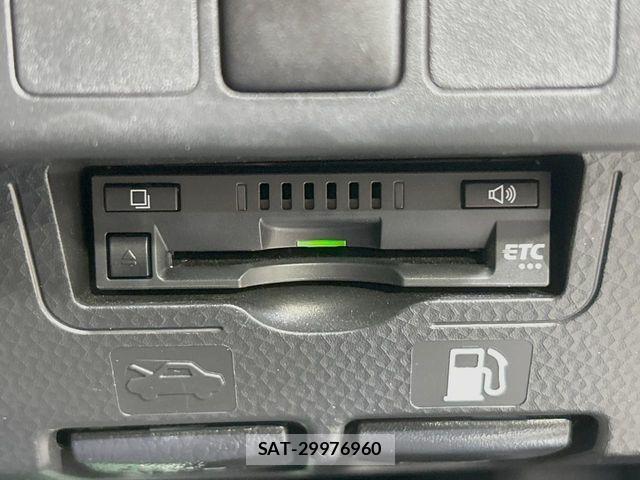 Toyota ROOMY 2019-06 6682836-6