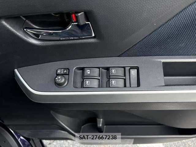 Toyota ROOMY 2022-03 6691220-18