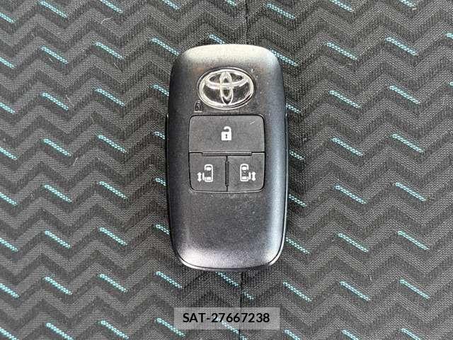 Toyota ROOMY 2022-03 6691220-5