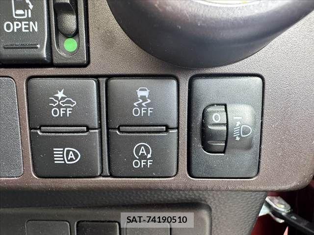 Toyota ROOMY 2019-04 6691219-4