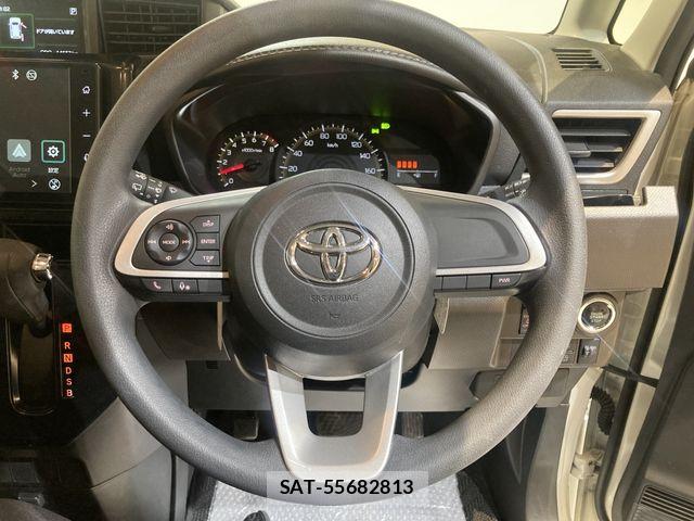 Toyota ROOMY 2022-08 6753108-13