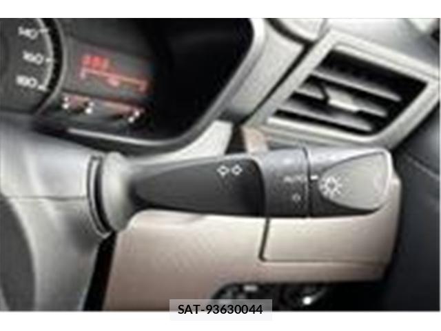 Toyota ROOMY 2021-03 6753112-25