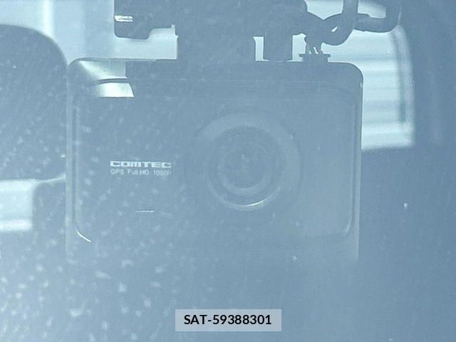 Toyota ROOMY 2021-07 6816957-7