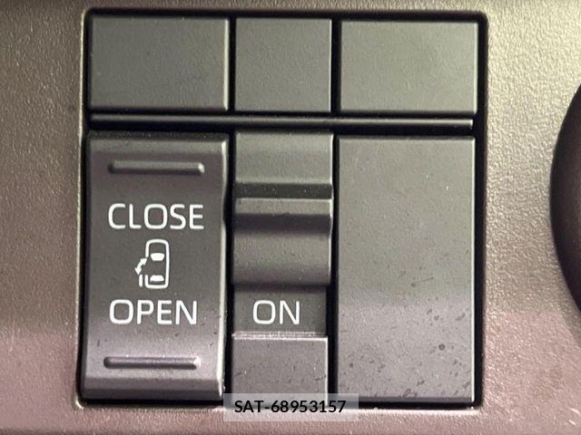 Toyota ROOMY 2021-02 6816955-6