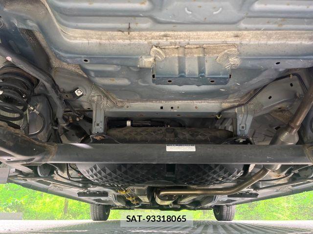 Toyota ROOMY 2017-09 6816968-18